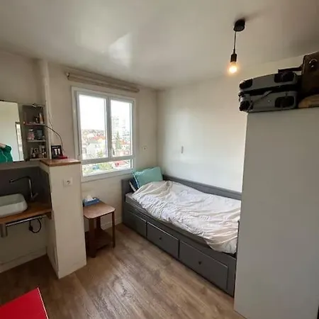 Familial Apartment Montreuil (Seine-Saint-Denis)